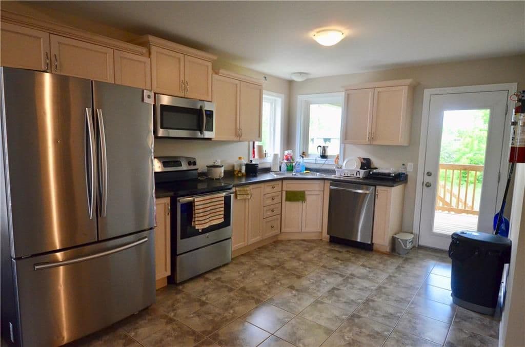 Male Room Rental at 30 Trent Avenue